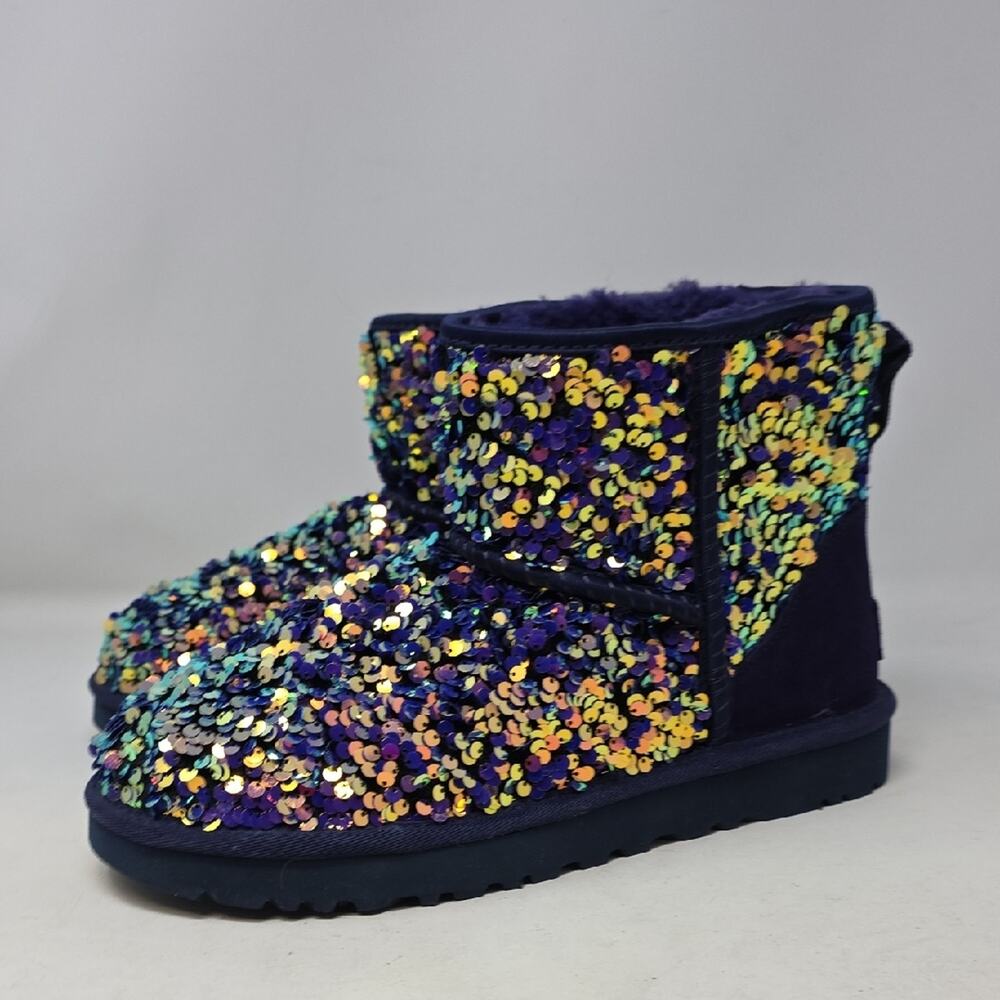 UGG Womens Sparkle Sequin Boots - Purple and Multicolor Size 8
